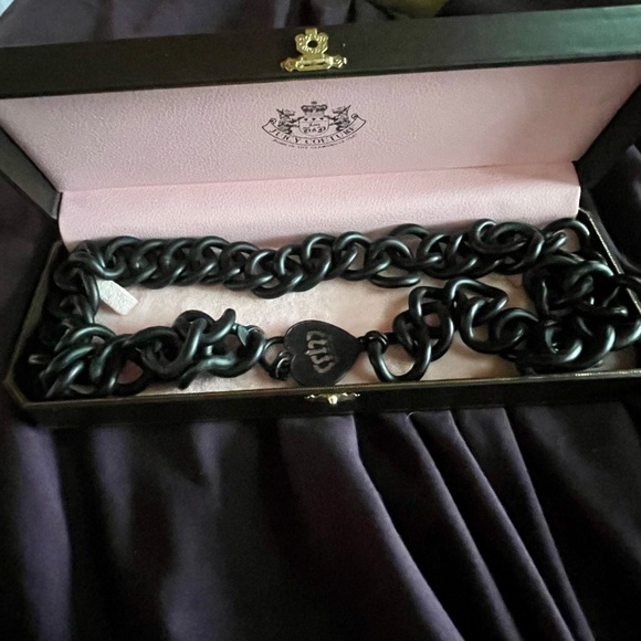 Juicy Couture (Botique) Matte Black Chunky Necklace. Heavy Chain Link. - Picture 6 of 12